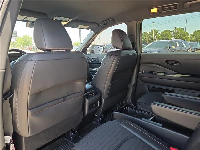 Used 2025 Super Black Nissan Rock Creek 4x4 image 10
