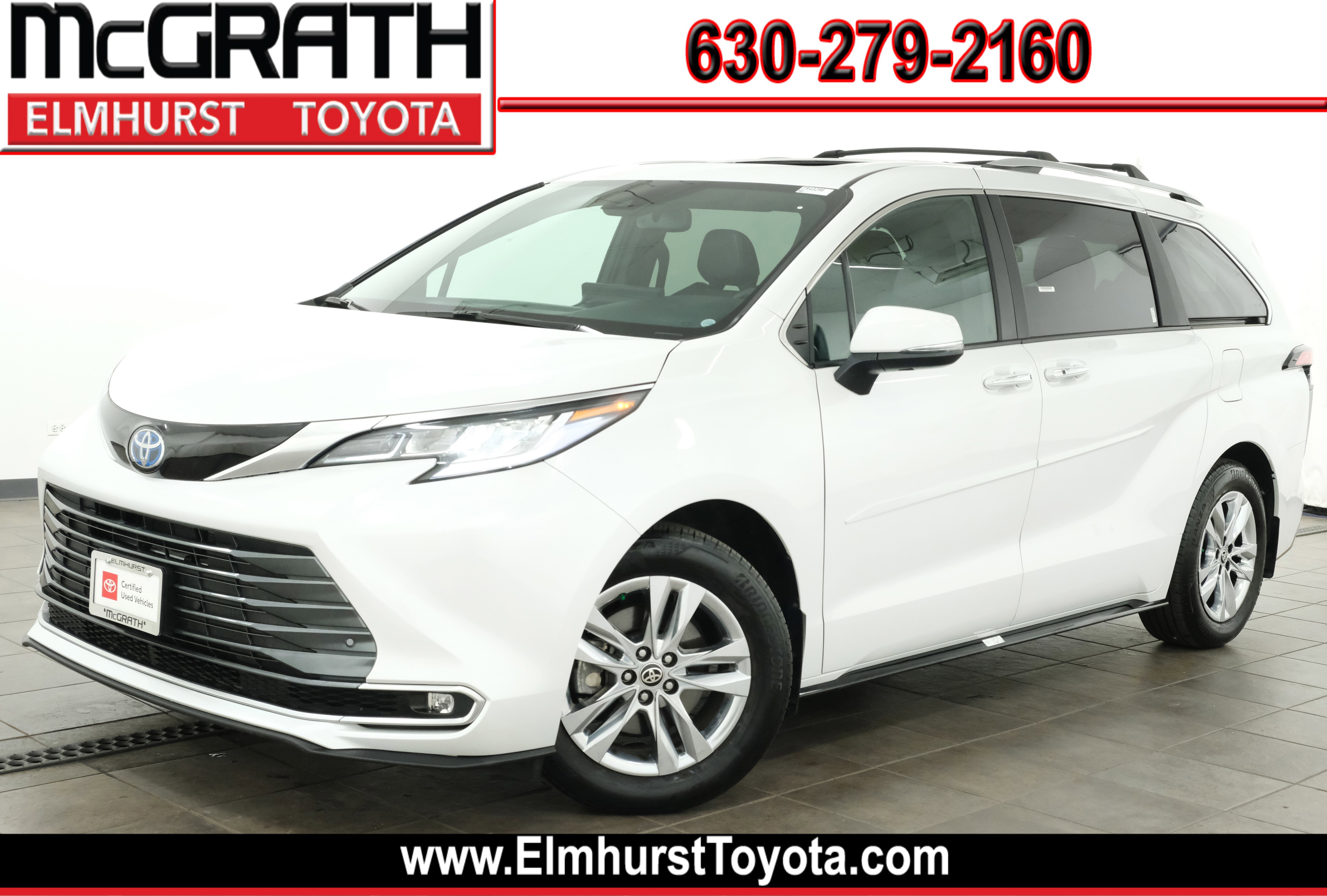 2025 Toyota Sienna Limited 7-Passenger Hybrid AWD's photo