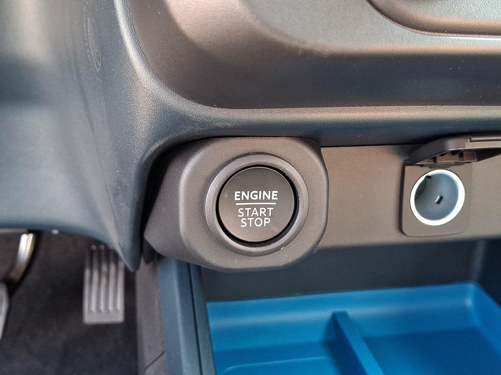 New 2026 Carbonized Gray Metallic Ford XLT image 16