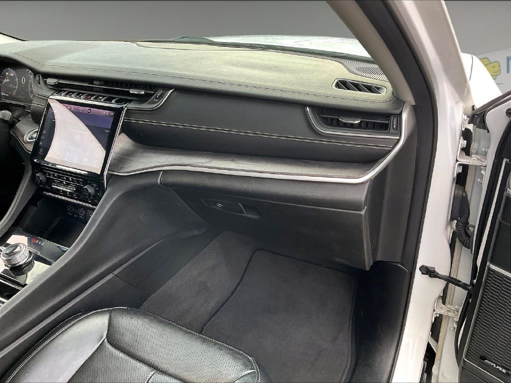 Used 2021 Bright White Clearcoat Jeep Limited image 12
