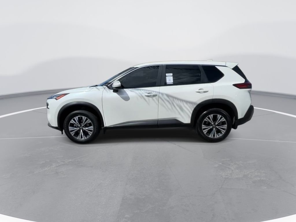 Used 2023 White Nissan SV image 5