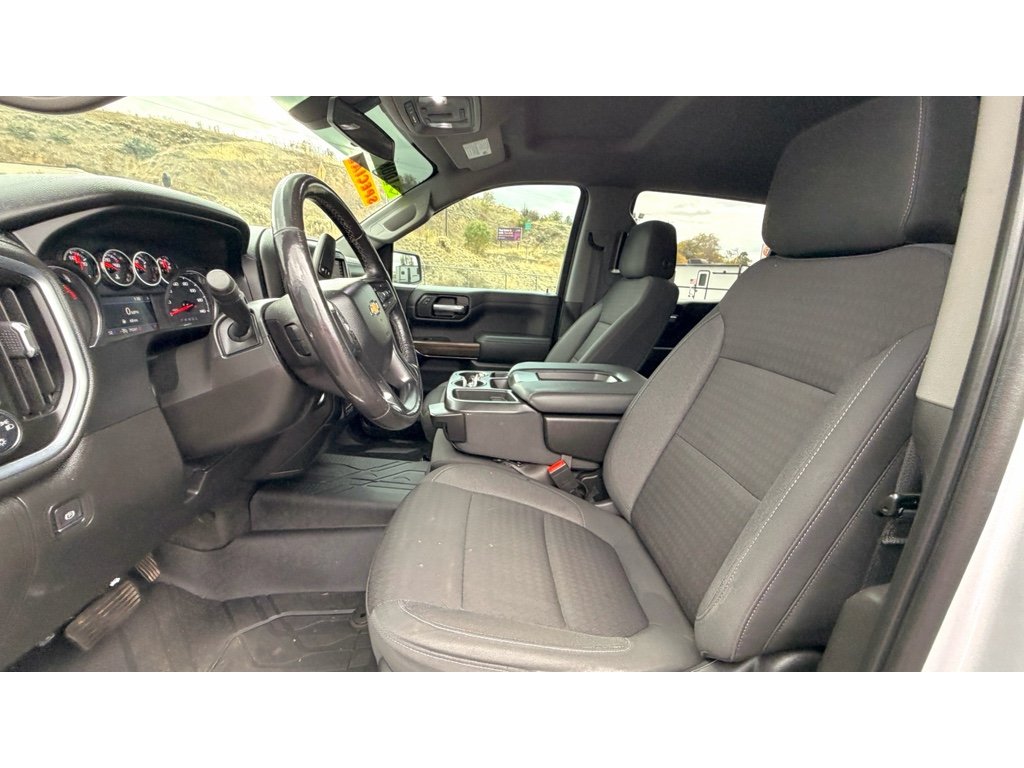 Used 2021 Silver Chevrolet LT image 20