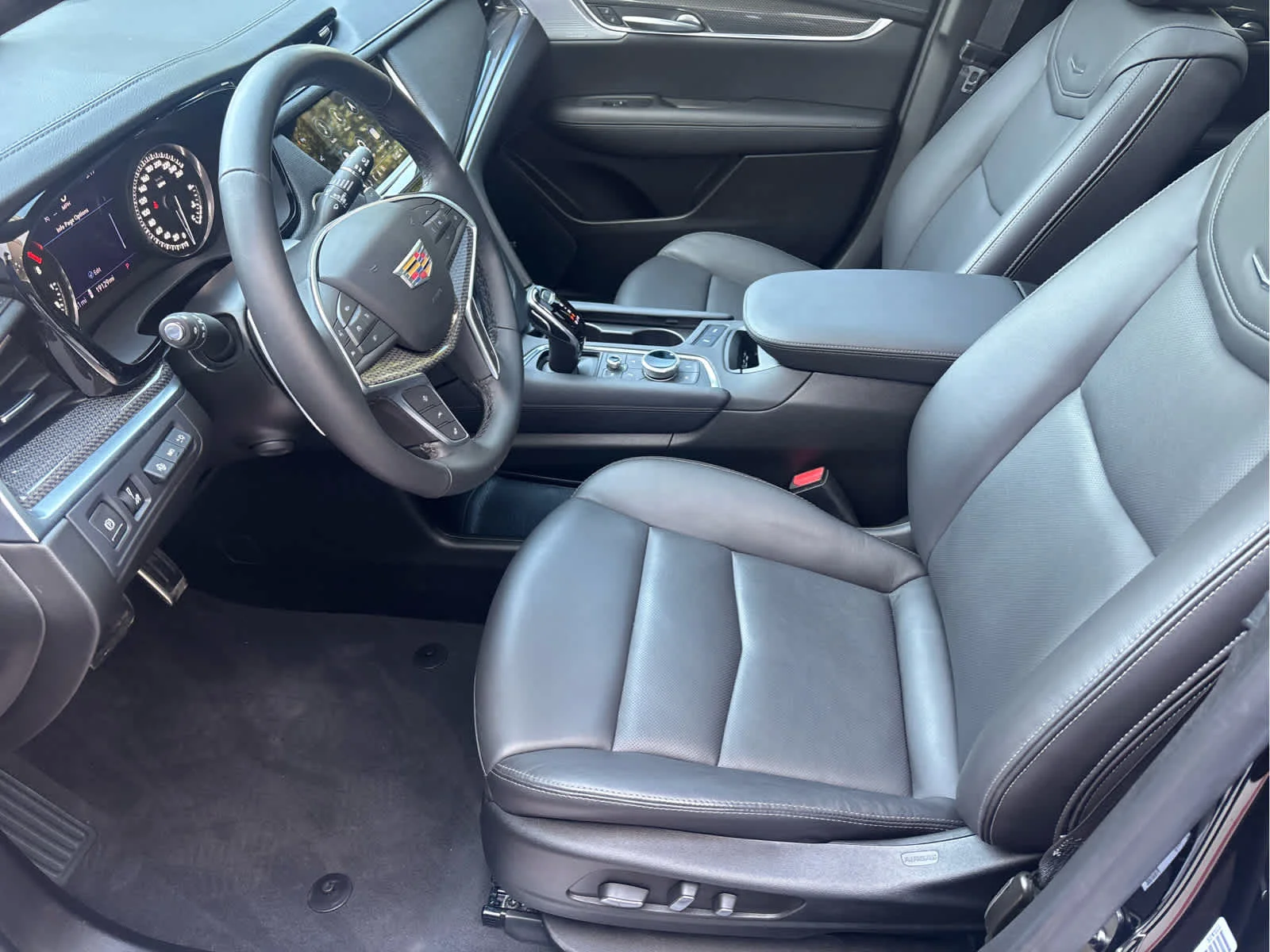 Used 2024 Stellar Black Metallic Cadillac Sport image 11
