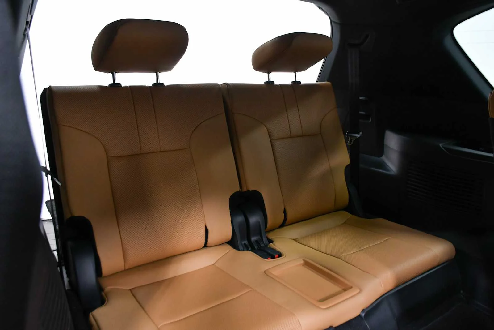 Used 2025 Atomic Silver Lexus Luxury image 26