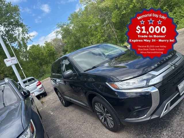 2020 Mitsubishi Outlander ES S-AWC's photo