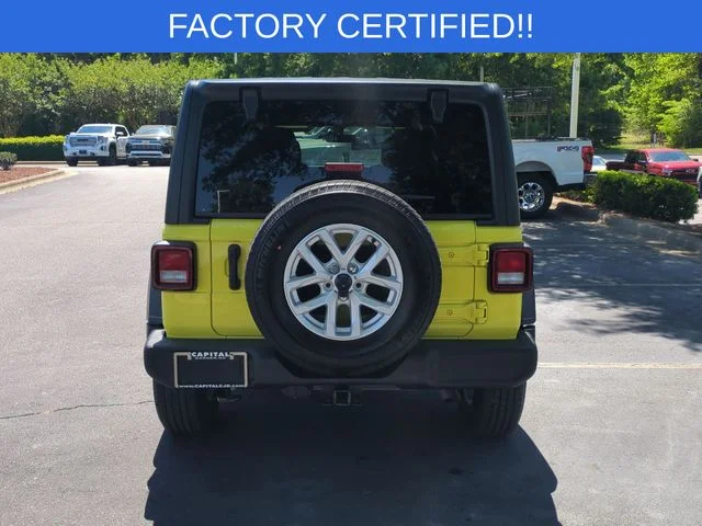 Used 2023 Yellow Jeep Sport S image 4