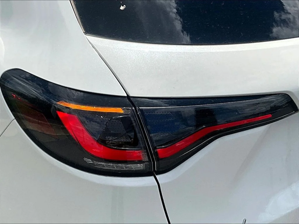 New 2027 Platinum White Pearl Honda LX AWD image 28
