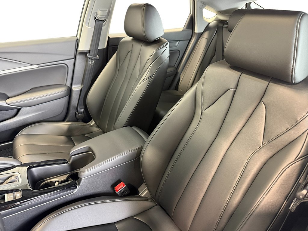 Used 2026 Performance Red Pearl Acura  image 9
