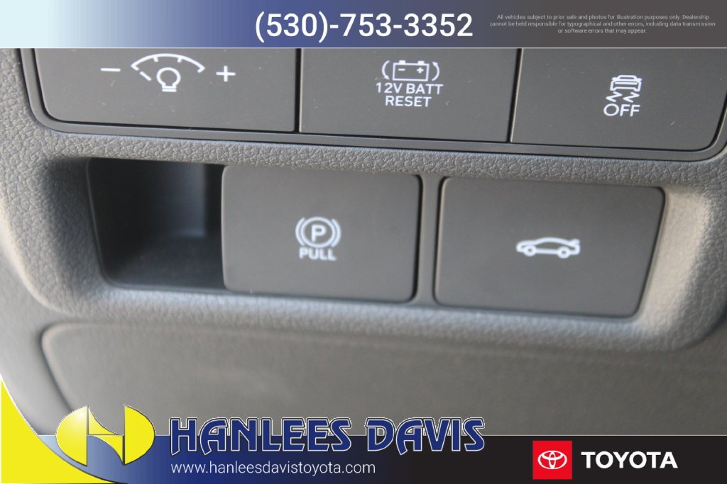 Used 2026 Silver Hyundai Blue image 24