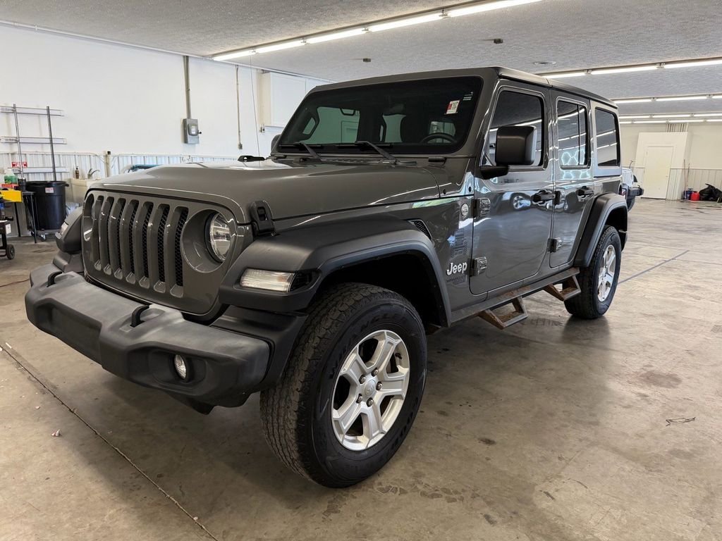 2019 Jeep Wrangler Sport S's photo