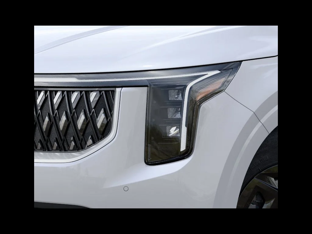 New 2027 Snow White Pearl Kia LXS image 37