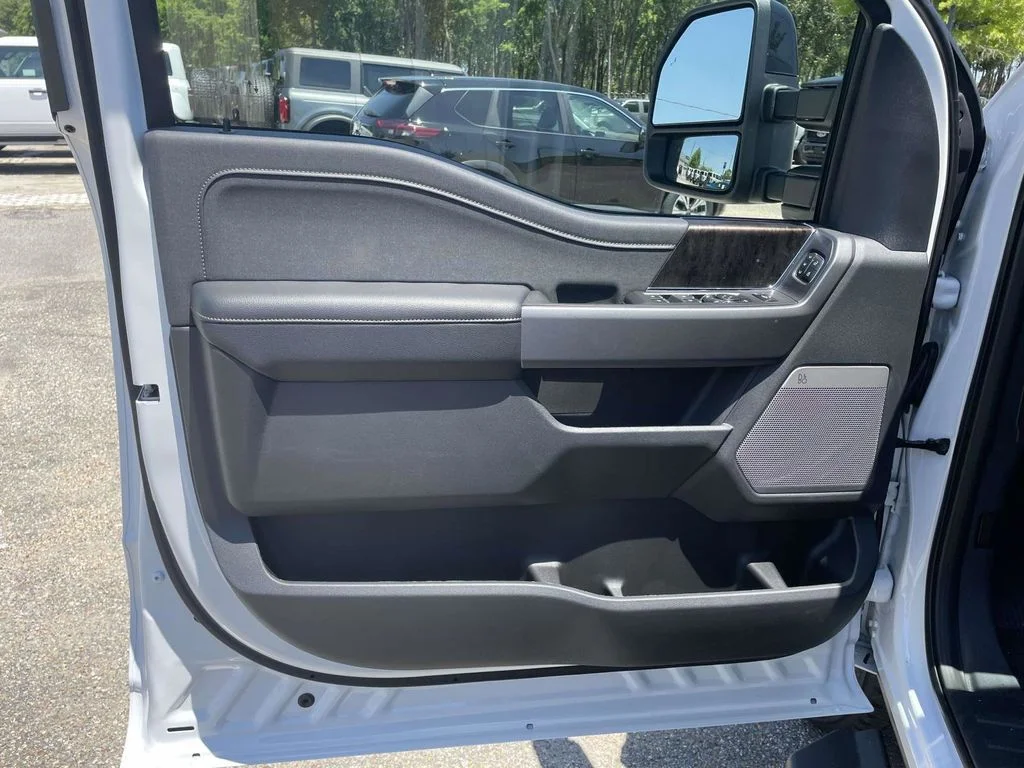 New 2026 White Ford Lariat image 15
