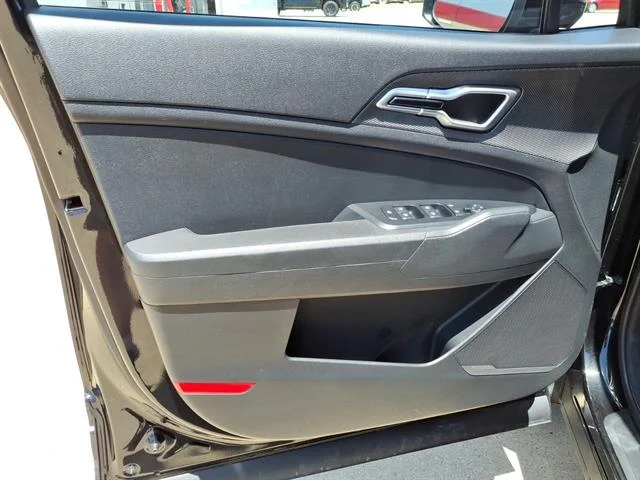 Used 2024 Fusion Black Kia LX image 20