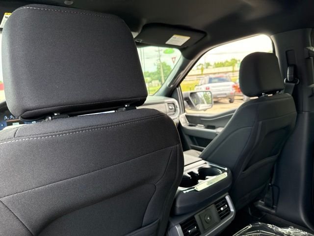New 2026 Oxford White Ford XLT image 18