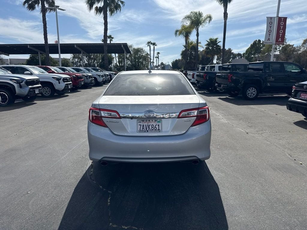 Used 2013 Silver Toyota XLE image 5