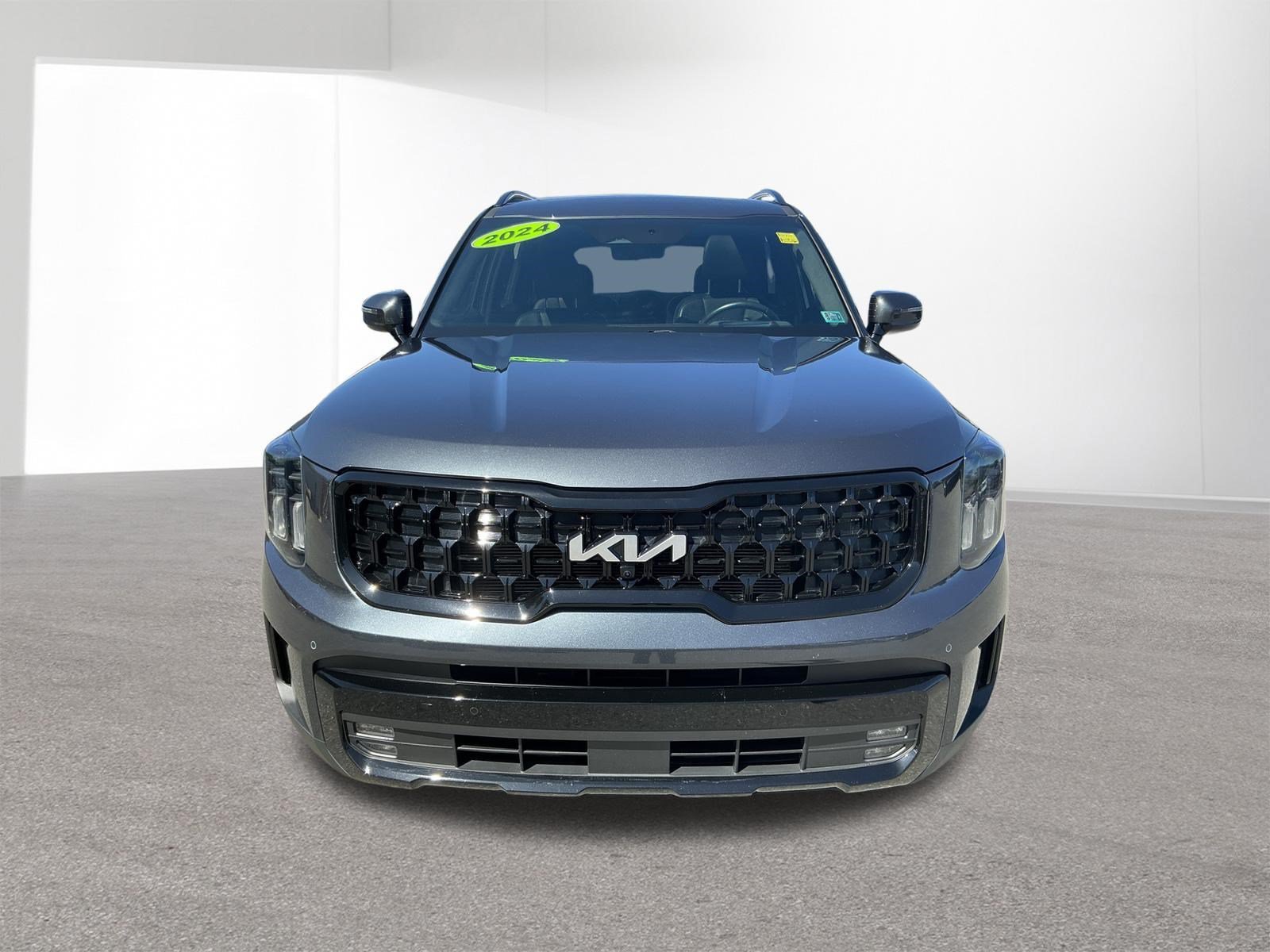 Certified Used 2024 Gravity Gray Kia SX Prestige X-Line image 8