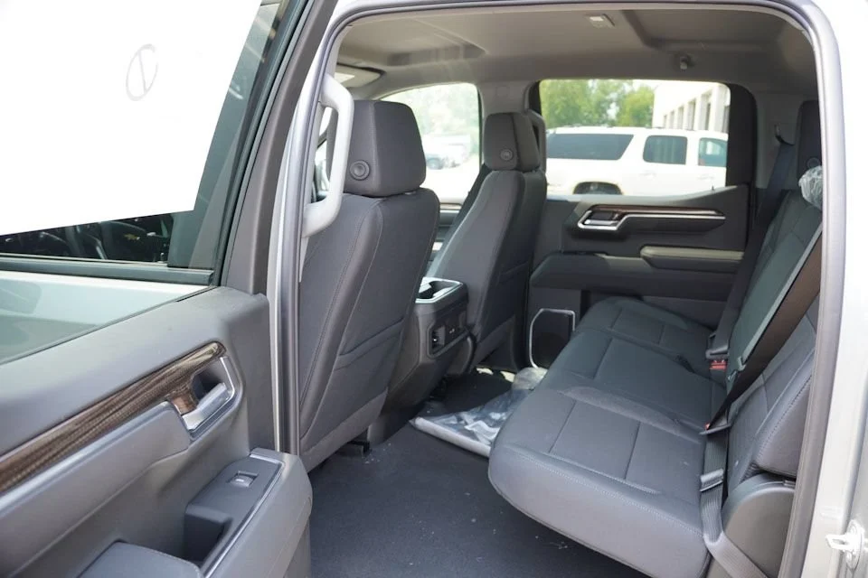New 2026 Sterling Gray Metallic Chevrolet LT image 11