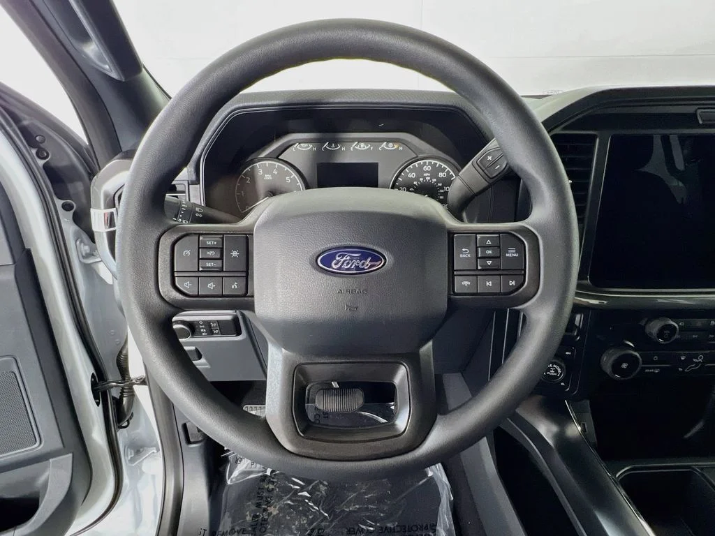 New 2026 Oxford White Ford STX image 8