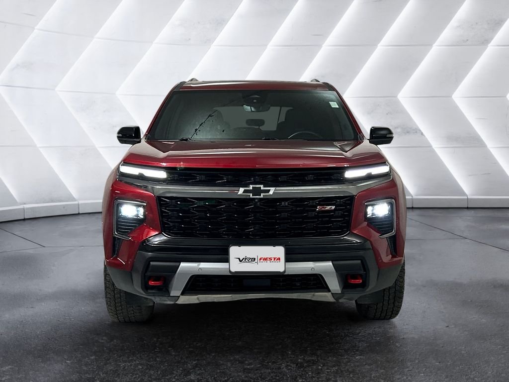 Used 2025 Red Chevrolet Z71 image 2
