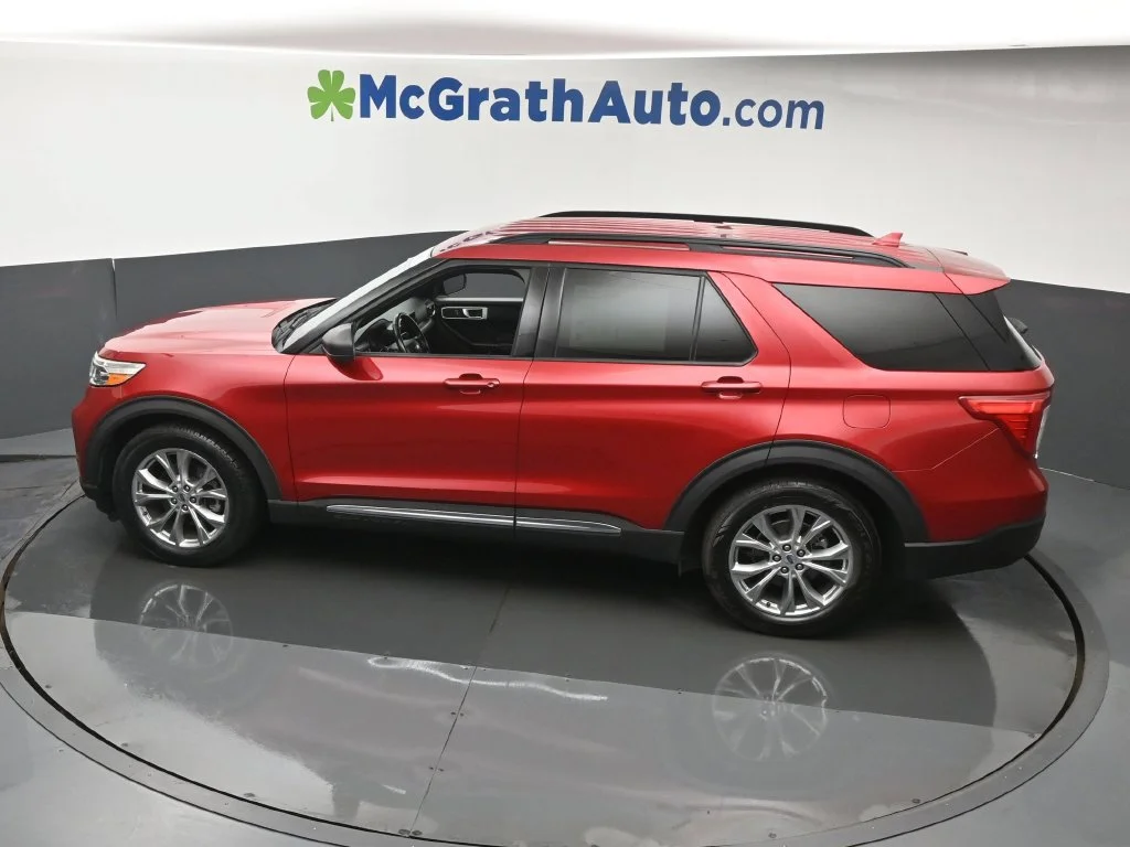 Used 2020 Red Ford XLT image 26