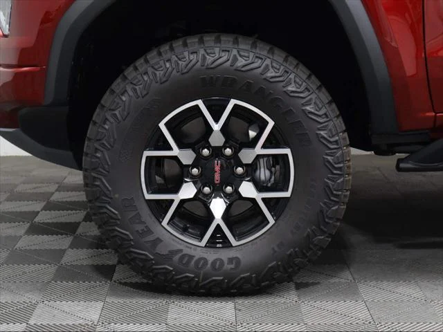 2026 GMC Canyon AT4X - Photo 30