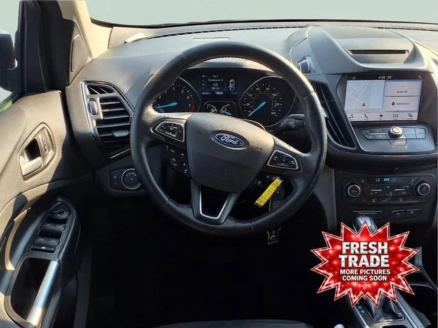 Used 2018 Gray Ford SEL image 5