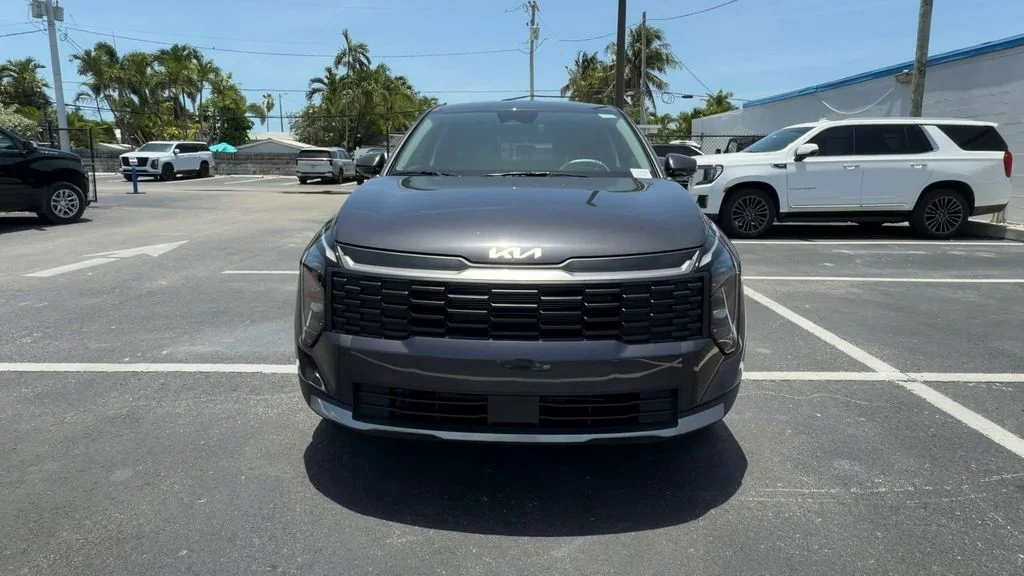 Used 2026 Gray Kia LX image 3