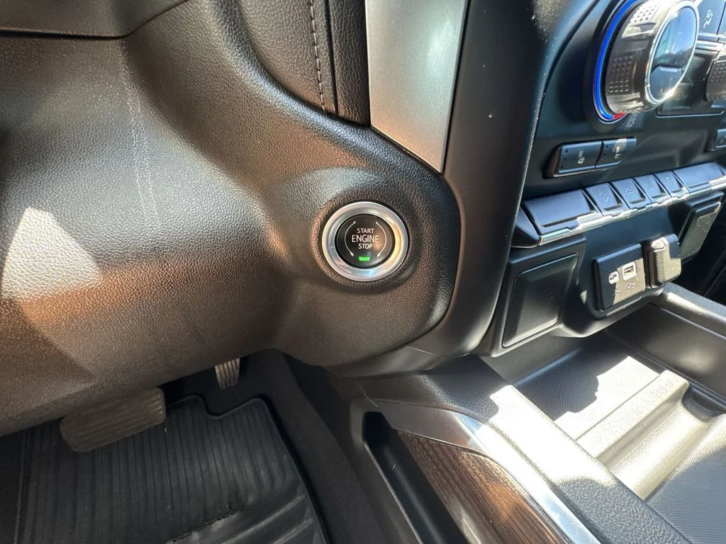 Used 2021 Black Chevrolet LT Trail Boss image 17