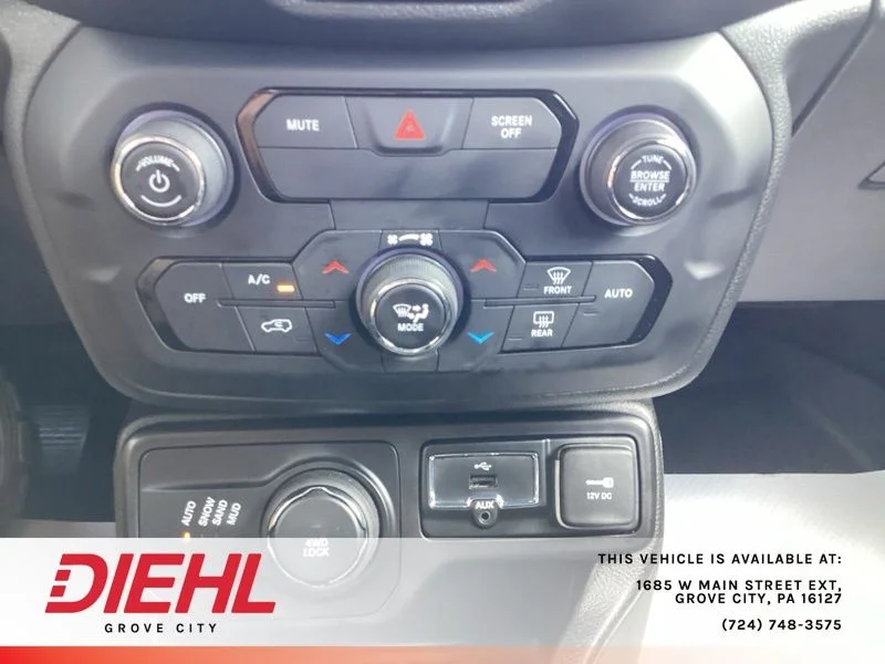 Used 2020 Teal Jeep Sport image 38