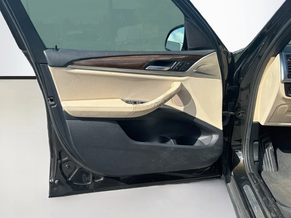 Used 2019 Green BMW sDrive30i image 28