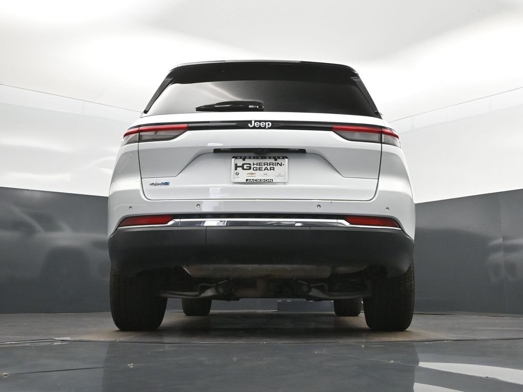 Used 2024 White Jeep 4xe image 41