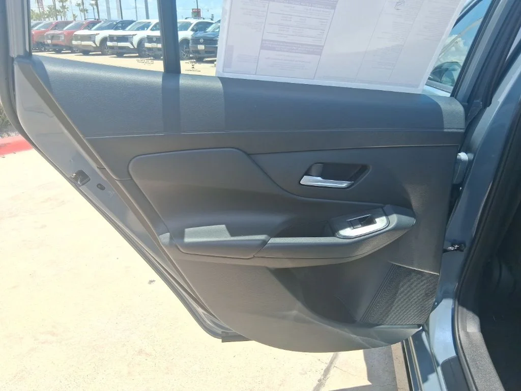 New 2026 Atlantic Gray Metallic Nissan SR image 26