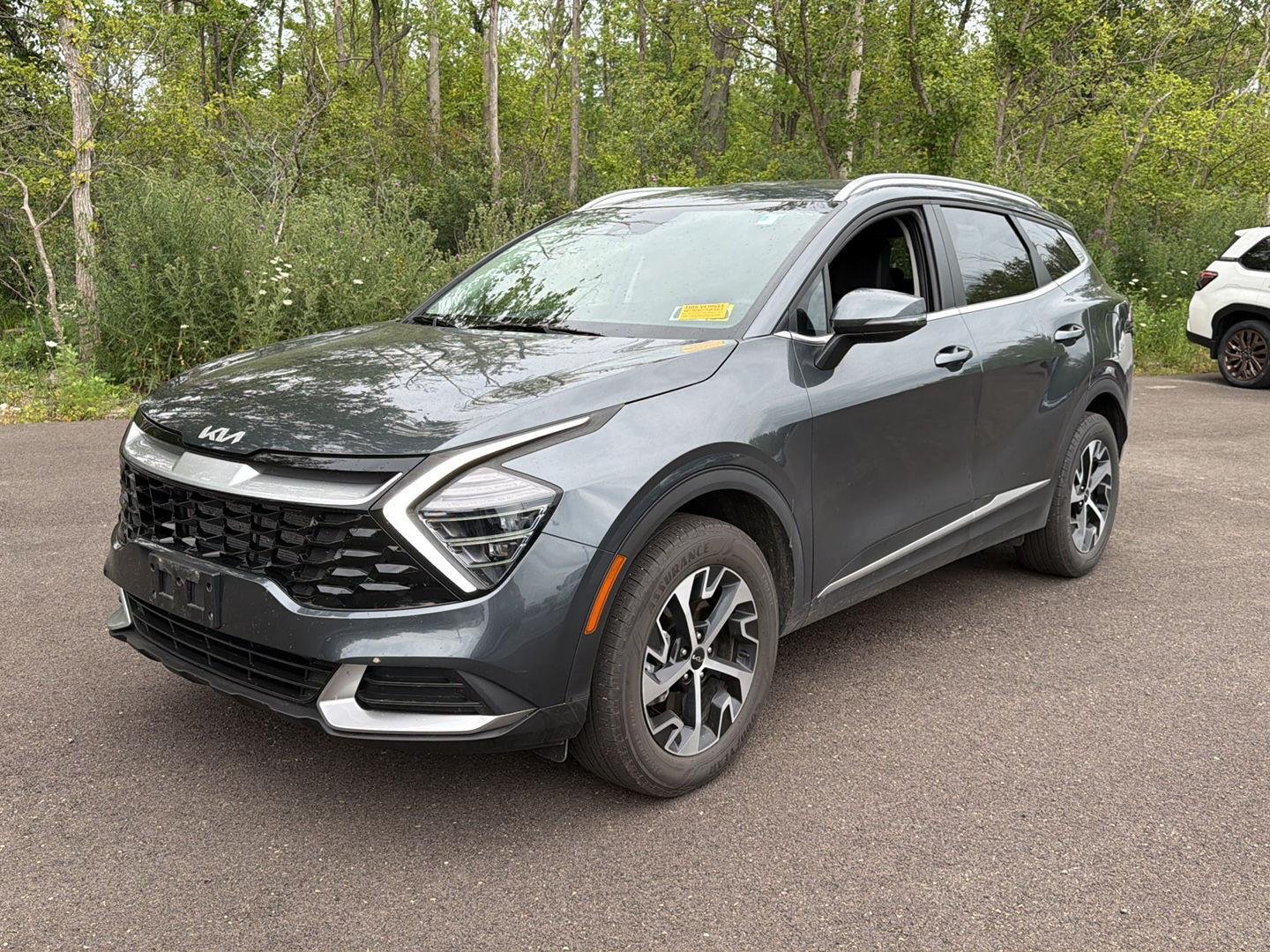 Used 2025 Gravity Gray Kia EX image 12