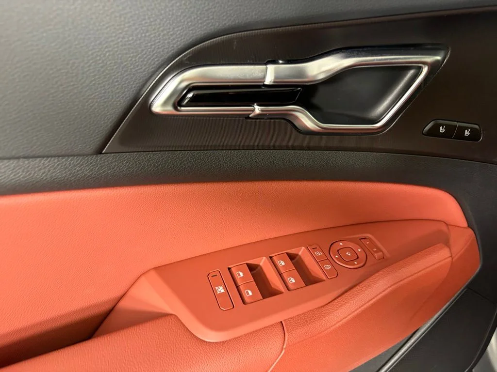 New 2026 Shadow Matte Gray Kia SX Prestige image 20