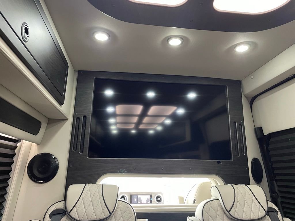 2024 Mercedes-Benz Sprinter Cargo Van Base - Photo 51