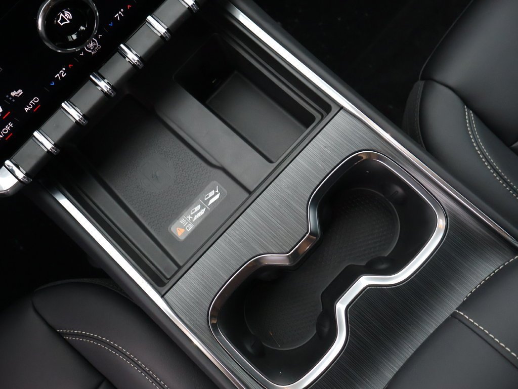 2027 GMC Acadia Elevation - Photo 16