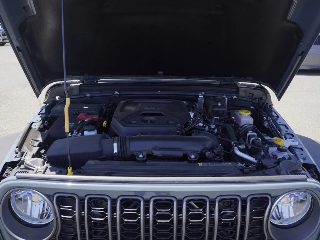 Used 2026 Gray Jeep Sport image 4