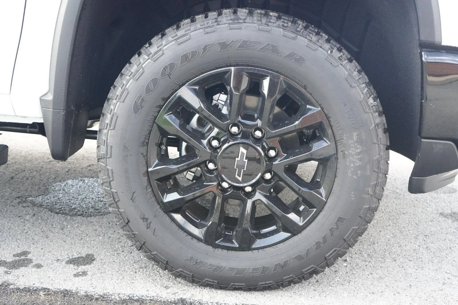 2026 Chevrolet Silverado 2500 HD Custom - Photo 13