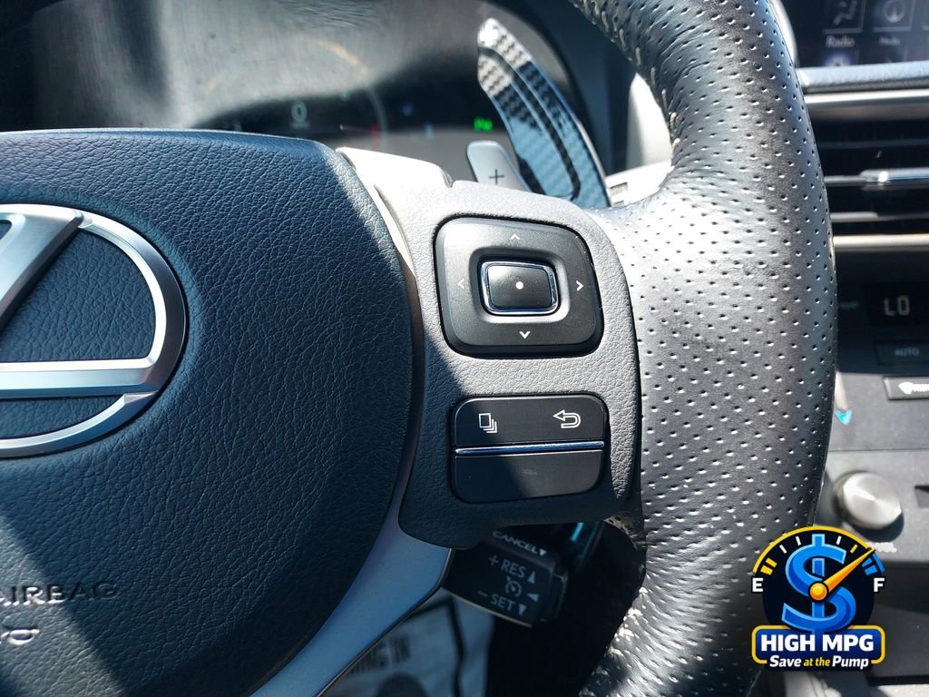 Used 2016 Silver Lexus 300 image 12