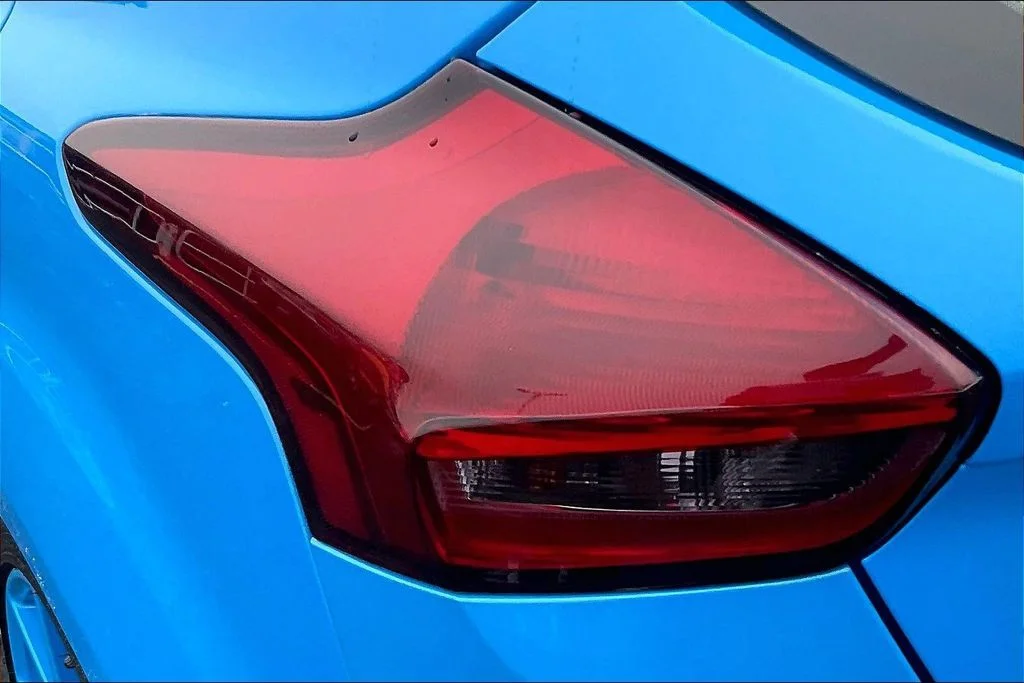 Used 2017 Blue Ford RS image 28