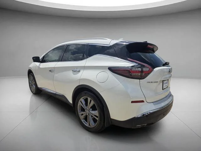 Used 2019 Pearl White Tricoat Nissan Platinum image 3