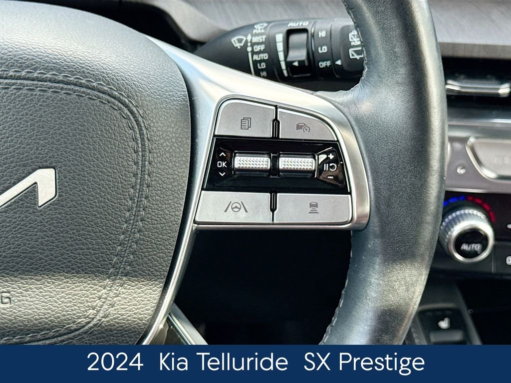 Used 2024 White Kia SX-Prestige image 27