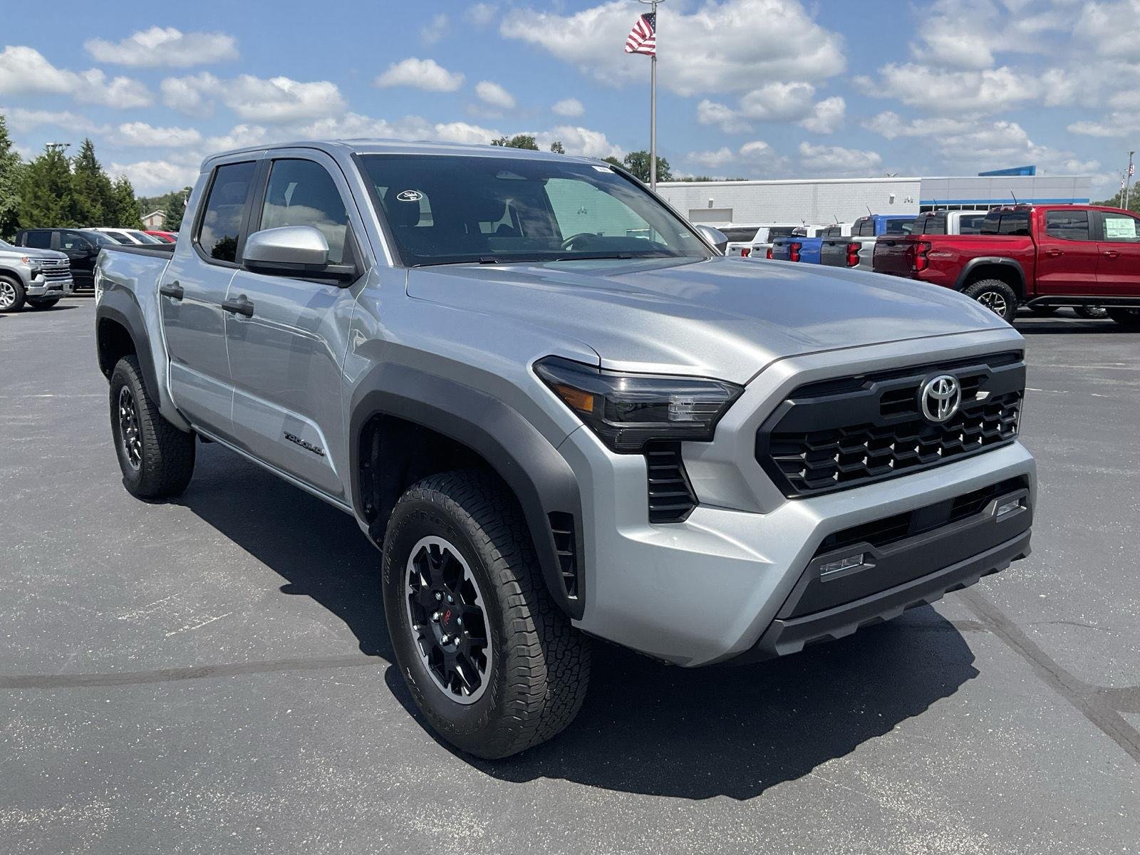 Used 2025 SILVER TOYOTA TRD OFF ROAD DOUBLE CAB 5 image 3