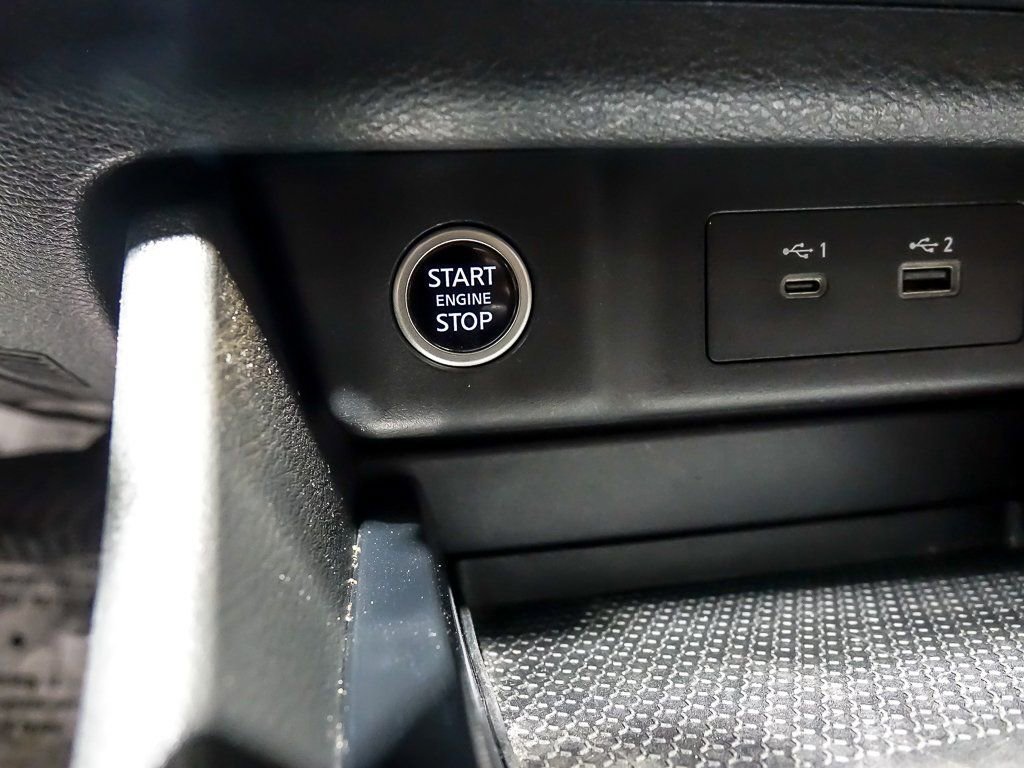 2023 NISSAN ROGUE - Image 19