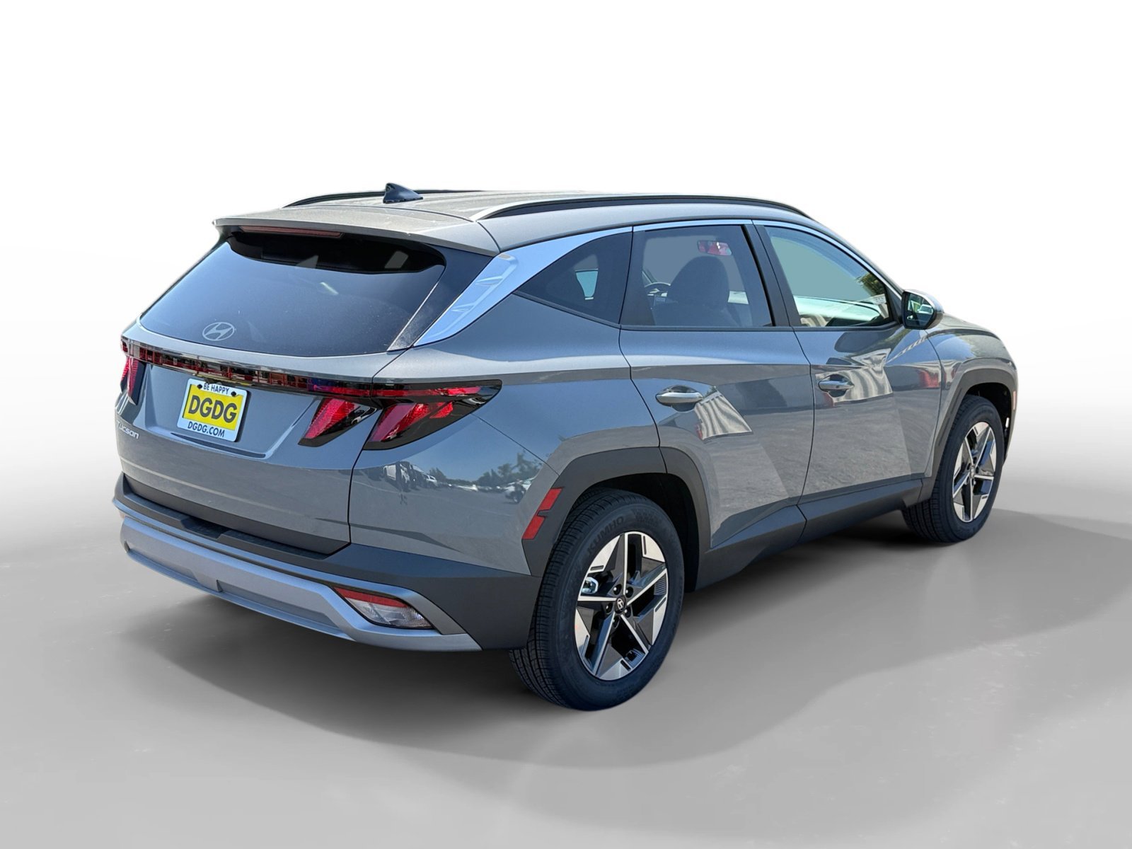 New 2026 Hampton Gray Hyundai SEL FWD image 5