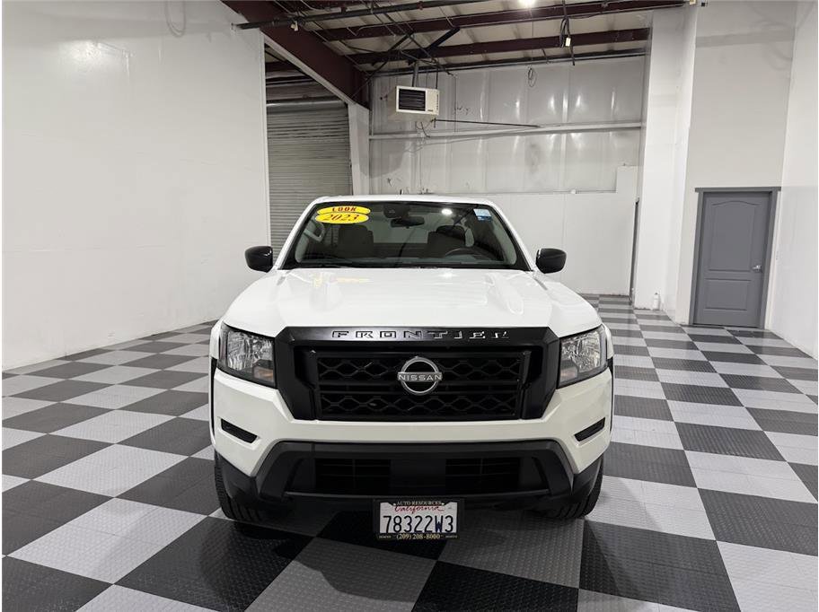2023 Nissan Frontier S photo 3