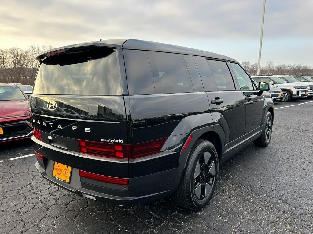 New 2026 Black Hyundai SE image 17