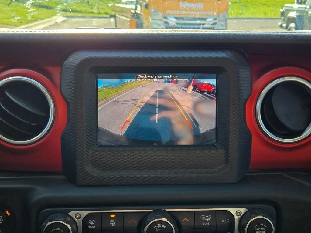 Used 2018 Black Jeep Unlimited Rubicon image 26