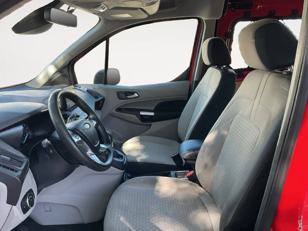 Used 2020 Red Ford XLT image 16