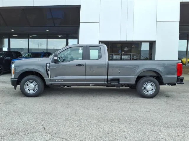 New 2026 Carbonized Gray Metallic Ford XL 2WD image 17